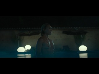 tony colllet - madame / toni collette - madame (2017) big ass mature
