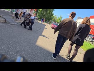 girl in tights 06/06/25. 104
